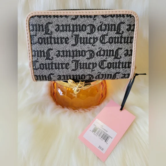 🩷🩷JUICY COUTURE Spring Fling multi compartment bifold wallet 🩷🩷 - Picture 2 of 7
